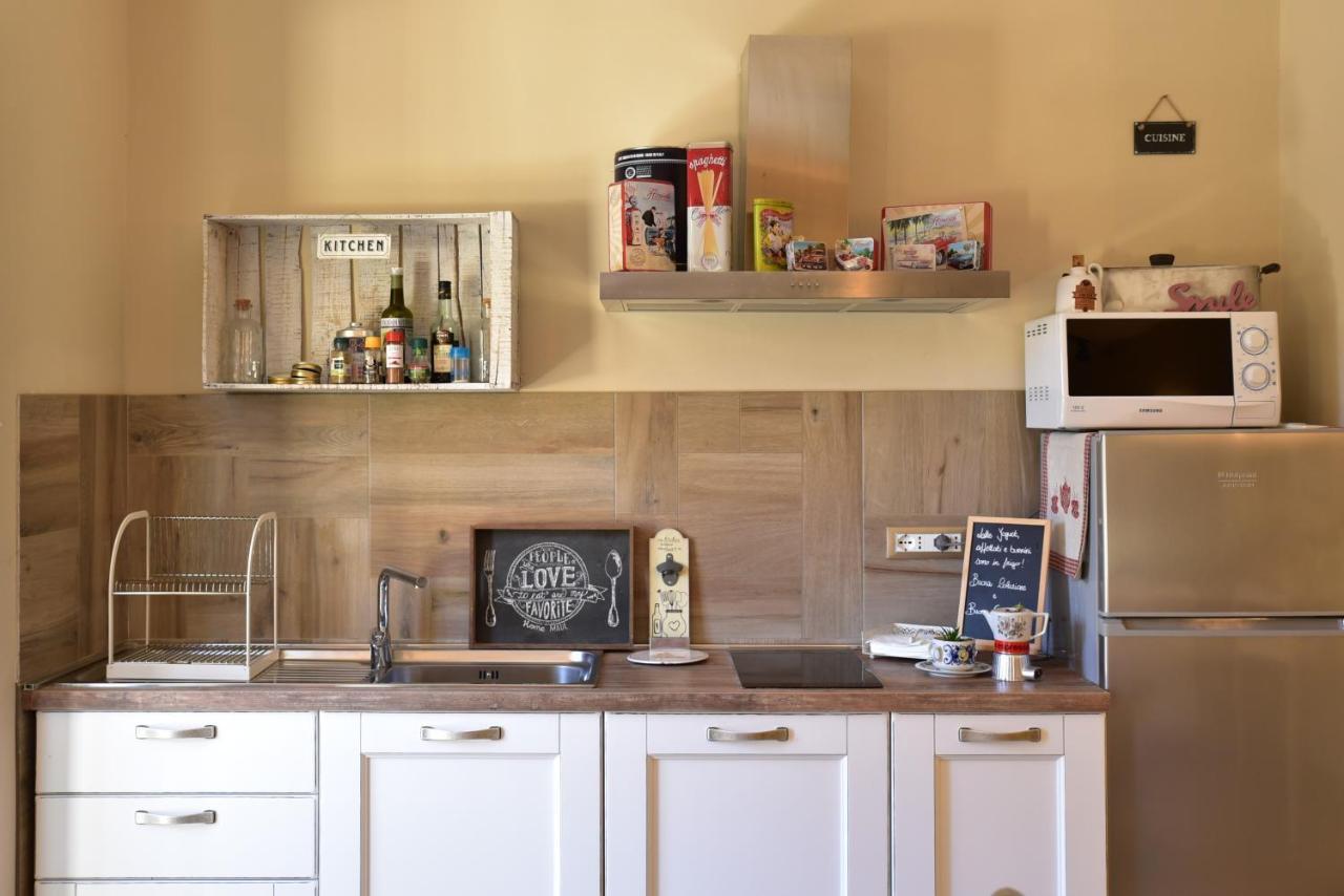 Casa Nina Bed & Breakfast Тойрано Екстериор снимка