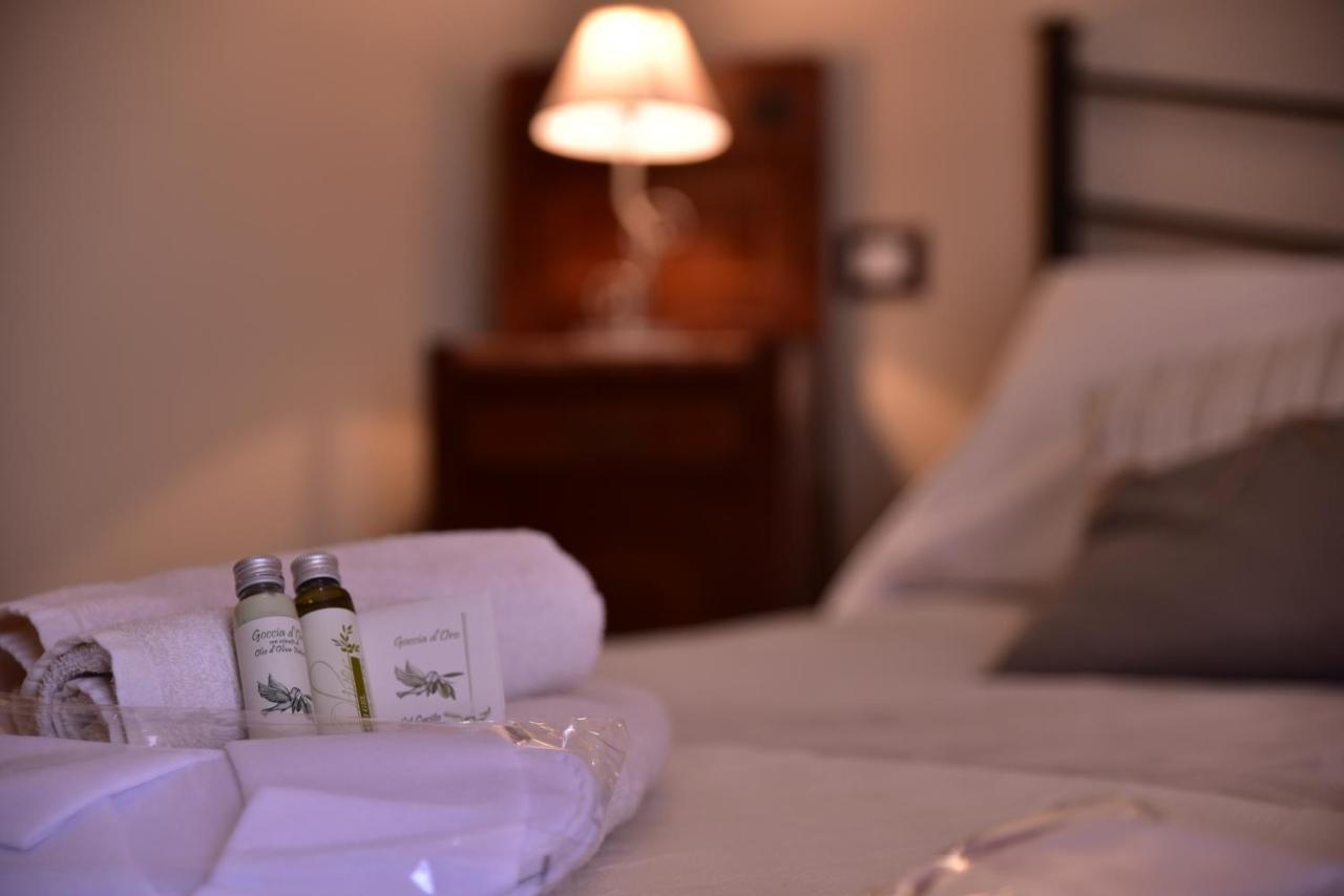 Casa Nina Bed & Breakfast Тойрано Екстериор снимка
