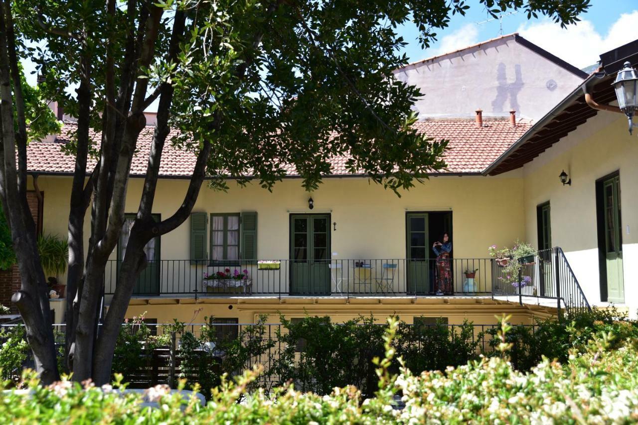 Casa Nina Bed & Breakfast Тойрано Екстериор снимка